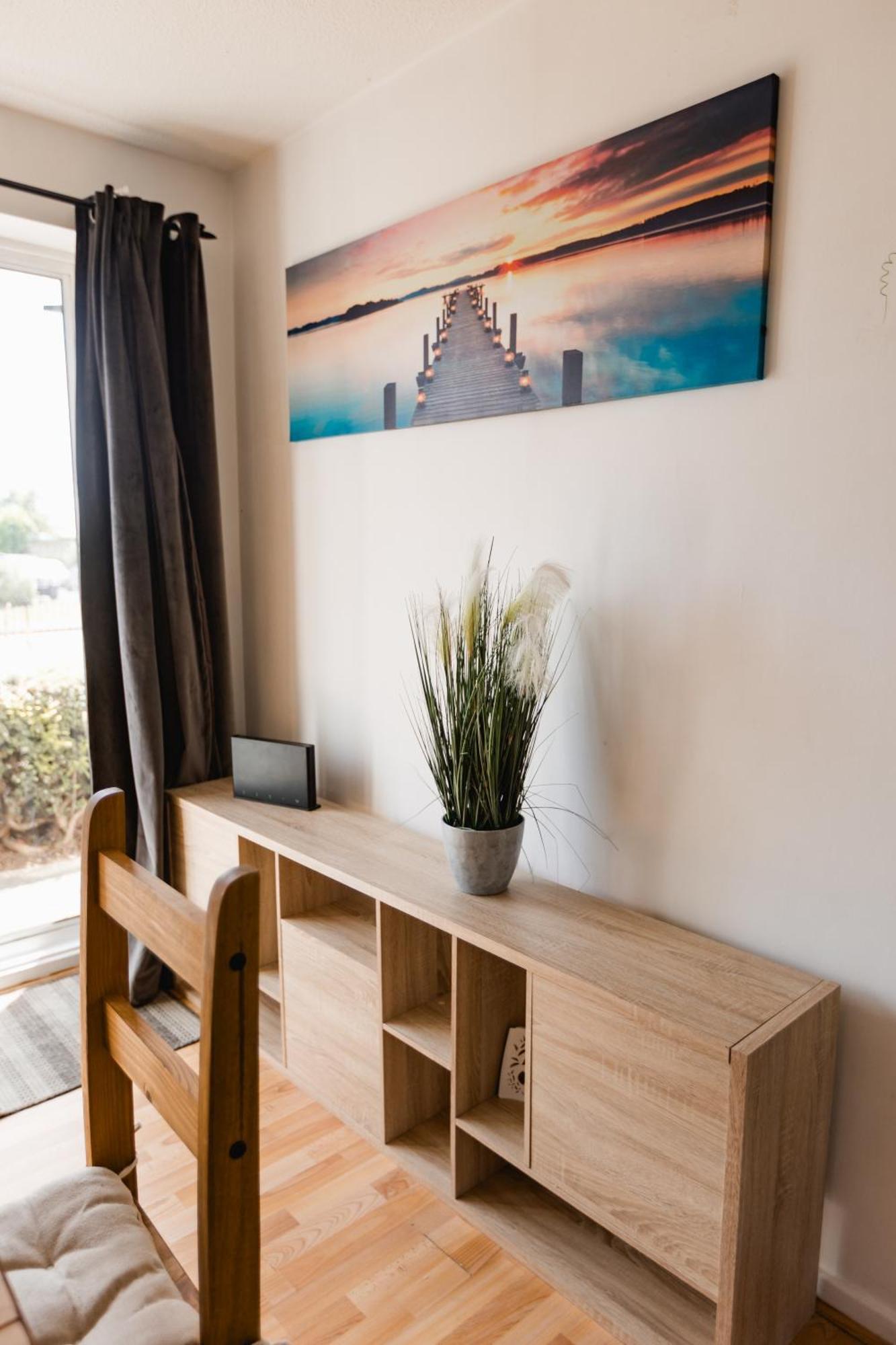 Hullidays Victora Dock- Refurbished 2024 Apartman Kingston upon Hull Kültér fotó