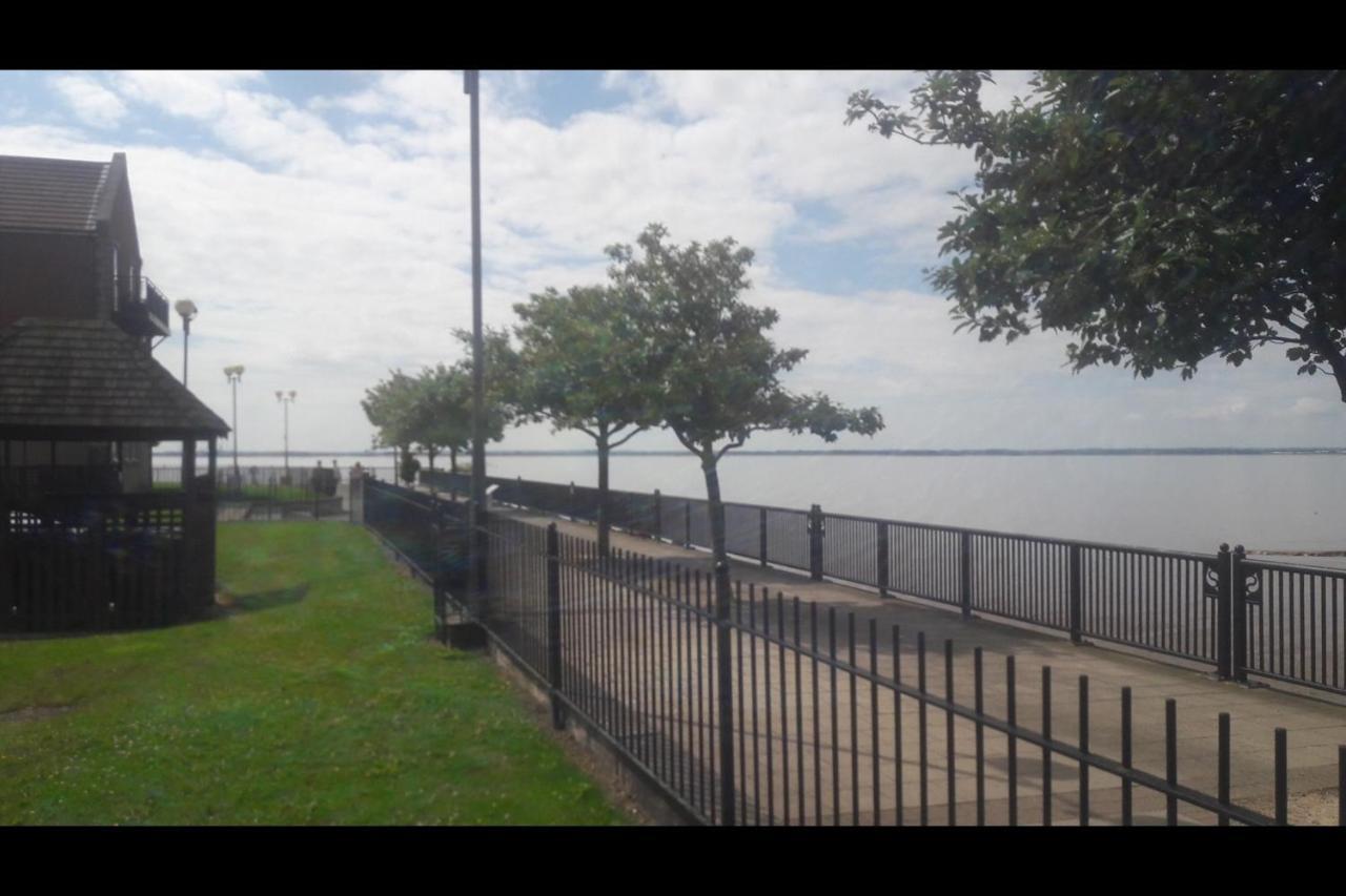 Hullidays Victora Dock- Refurbished 2024 Apartman Kingston upon Hull Kültér fotó